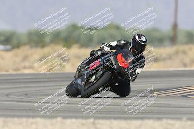 media/Oct-13-2025-Moto Forza (Mon) [[a66d839500]]/2-A Group/Session 3 (Turn 16)/